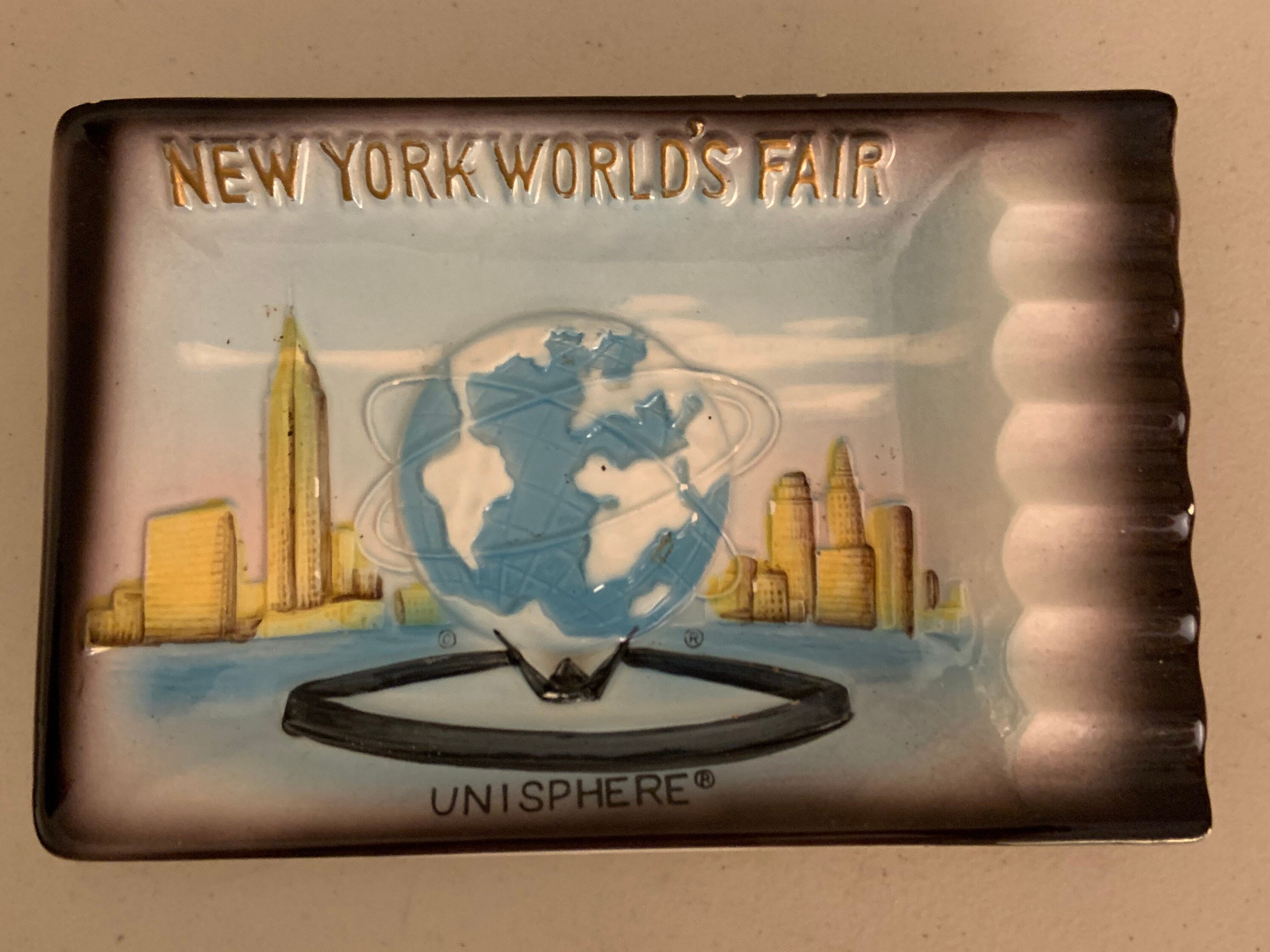 1960s New York World’s Fair Souvenir Vintage Ashtray / Trinket Tray