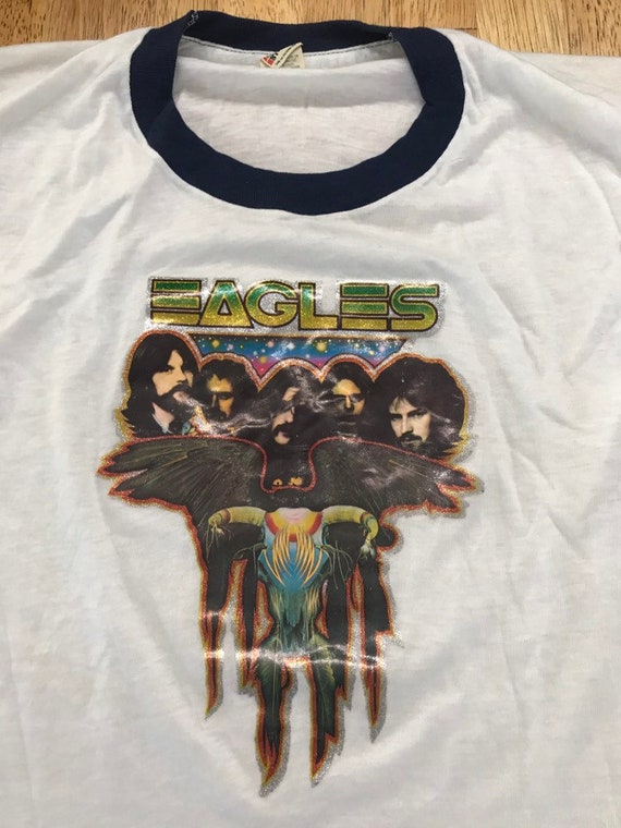 Vintage The EAGLES Iron-On Ringer Concert T / 197… - image 3