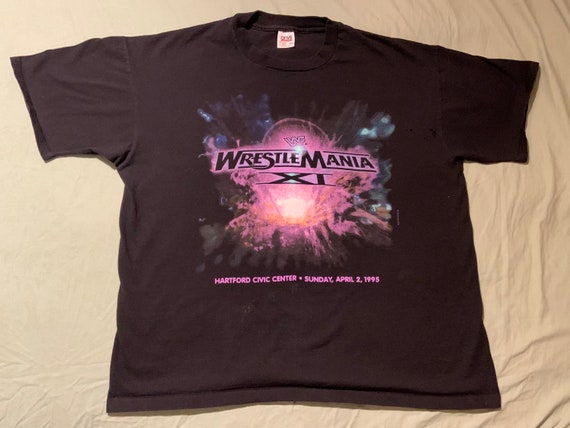 Vintage T Shirt WWF WWE Wrestlemania XI 