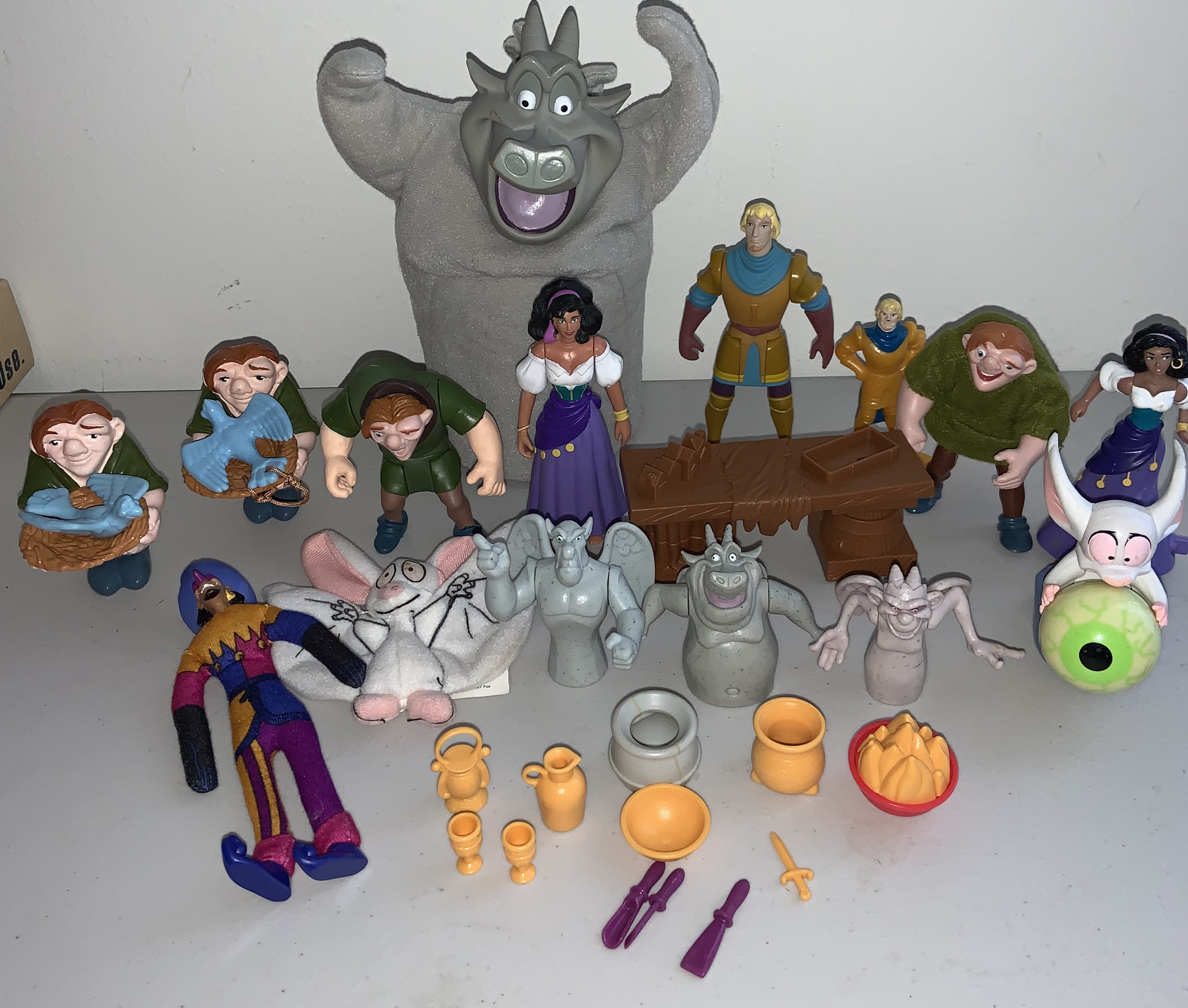 Disneys the Hunchback of Notre Dame Lot of 15 Figures | Etsy