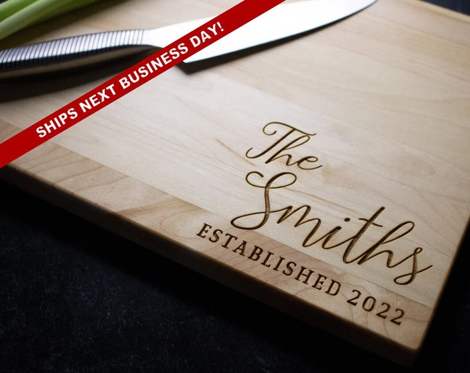 Personalized Cutting Board, Engraved Cutting Board, Custom Cutting Board, Wedding Gift, Housewarming Gift, Anniversary Gift, Engagement 004