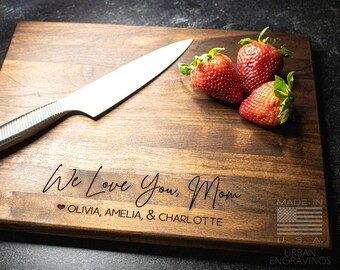 Wood Cutting Board, Personalized Mother's Day Cutting Board, Gift for Mom from Kids, Loved Mom Gift, Grandma Gift, New Mom Gift | 321