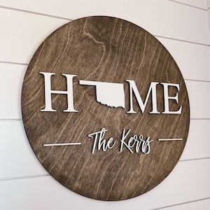 Personalized Round State Family Wall Sign, Personalized 3D Wood Sign, Farmhouse Style Wall Sign, Personal Wall Decoration, 3D Wall Decor