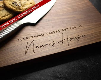 Personalized Walnut Cutting Board for Nana  | Everything Tastes Better At Nana's House | Custom Housewarming Christmas | 252