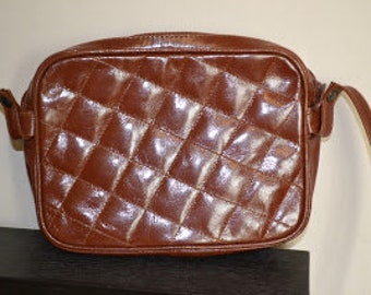 Vintage Brown Quilted Leather Crossover Bag (22x17cm)