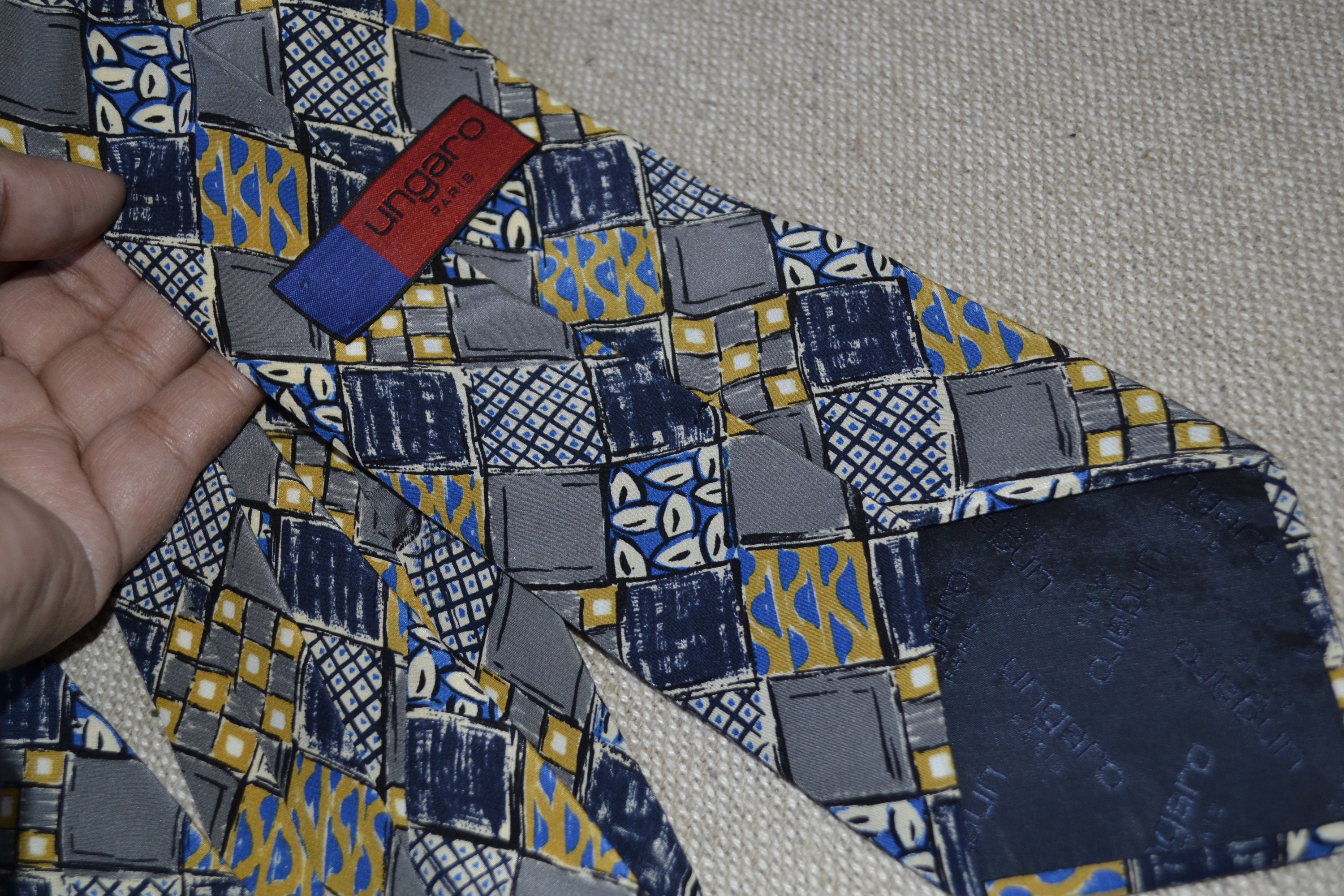 Emanuel Ungaro Paris 100% en Soie Made IN Italy Original