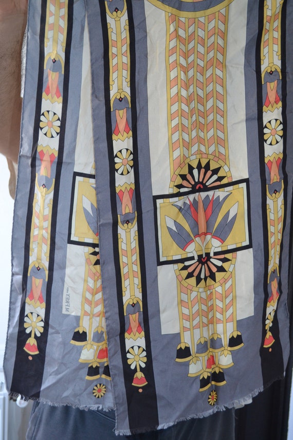 Frey Willeシルクスカーフ90✕90 Frey Willeシルクスカーフ90✕90 Frey Wille Womens Floral Silk