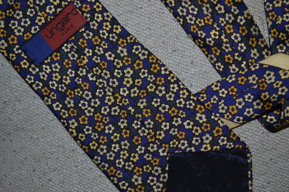 Ungaro Italie 100% Soie Cravate Nœud De Cou Fabriqué En Italie