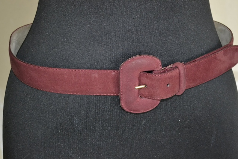 Vintage burgundy leather belt