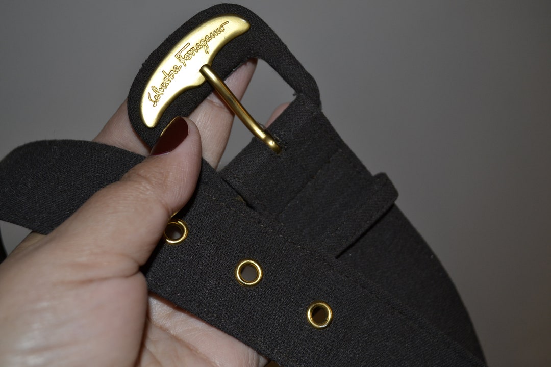 Vintage Salvatore Ferragamo Belt Size S Black Vintage Salvatore Ferragamo Black leather belt 4603 Size 80  main image 4
