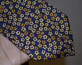 Vintage Ungaro silk tie