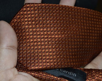 Vintage Pierre Cardin silk tie