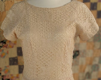 Vintage Lace Sheath Dress