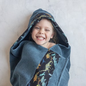 Dinosaur Hooded Towel, Personalized Hooded Towel Kids, Hooded Bath Towels image 1