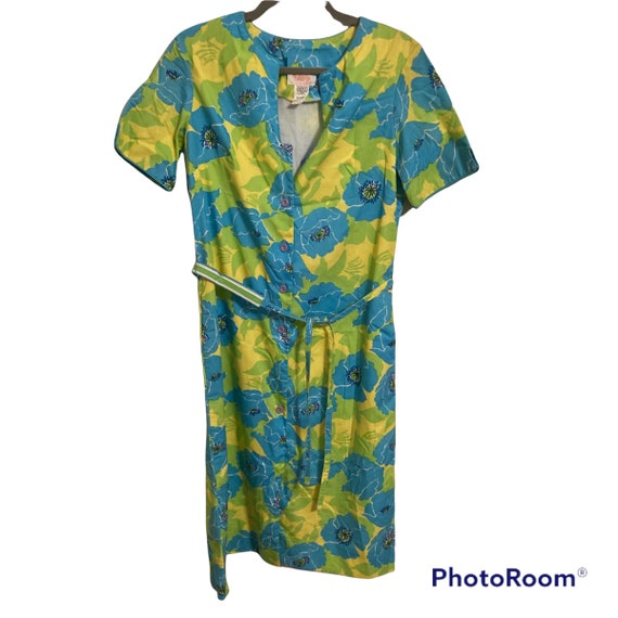 Vintage 1970s Lilly Pulitzer Floral Shirt Dress - image 1