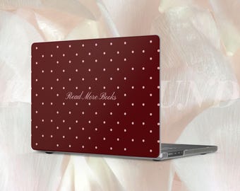 もっと読む 水玉模様のMacBookケース | マットバーガンディのラップトップスキン