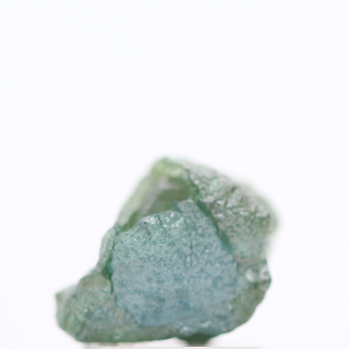 Greenish blue diamond deals