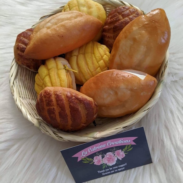 Pan Dulce Coin purse, Concha, Bolillo coin purse, Stocking stuffers, Gag Gift