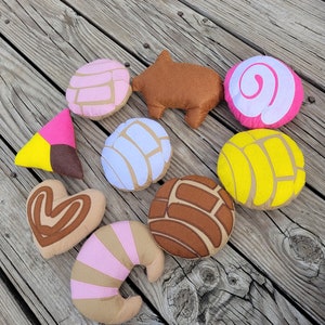 Pan Dulce Felt Food, Pan Dulce Concha toy playset, Mexican food pretend play dulce toy, Montessori Toy, Felt Pan Dulce