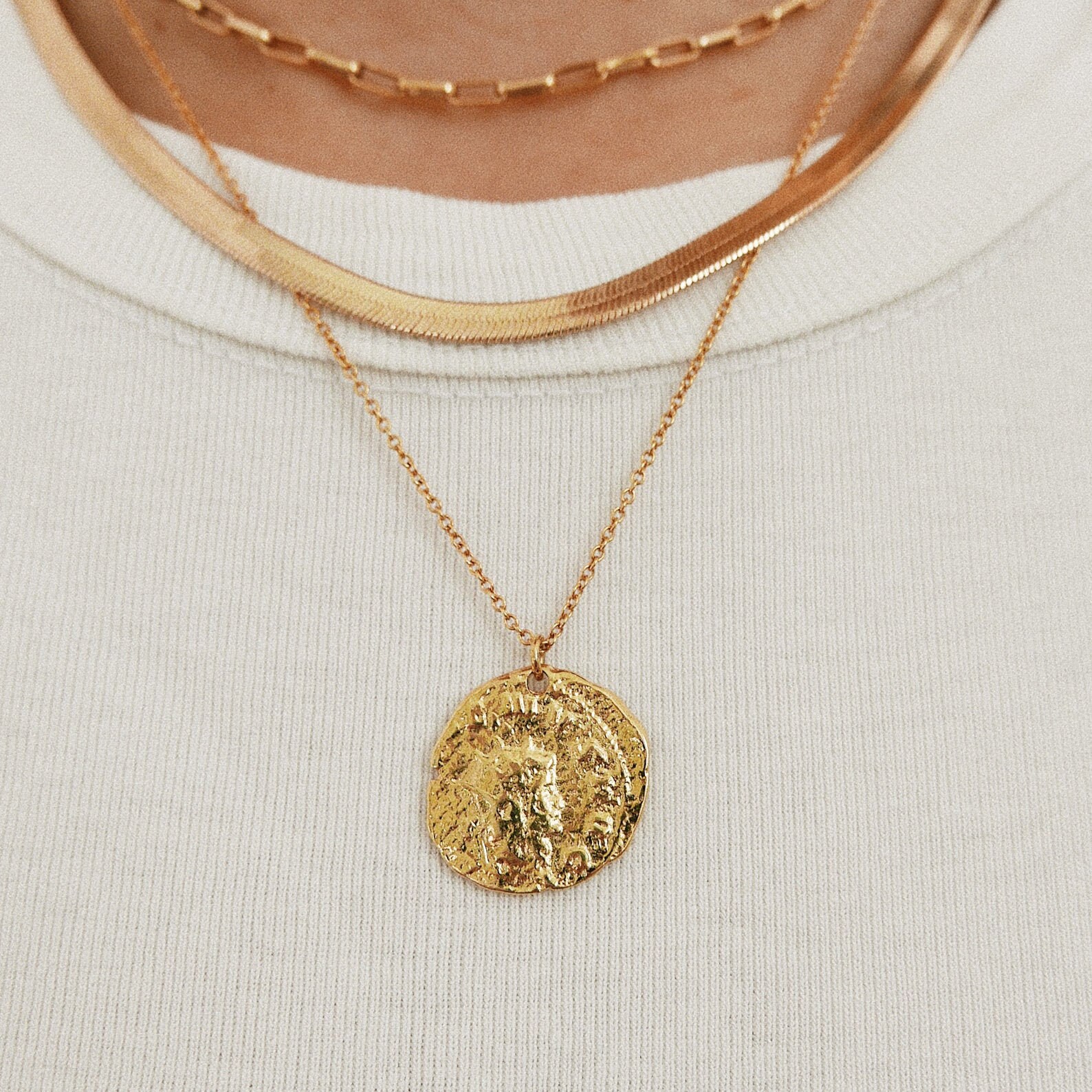 Flagship Gold Necklace main image 0
