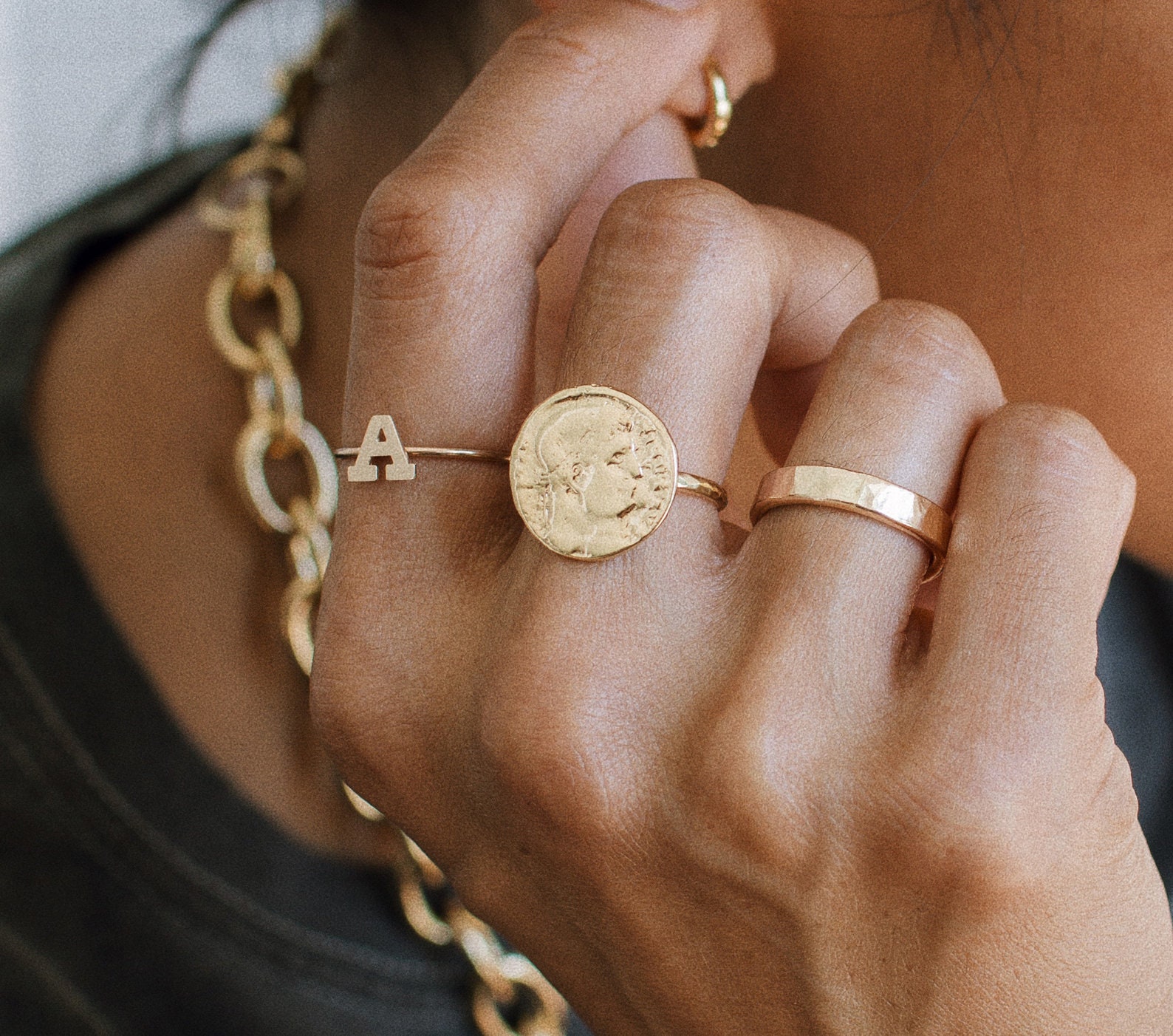 E-003 Hand Stamped Initial Ring, Coin Ring, Circle Ring, Chain Ring, Simple  Ring, Modern Ring, Gold on Luulla