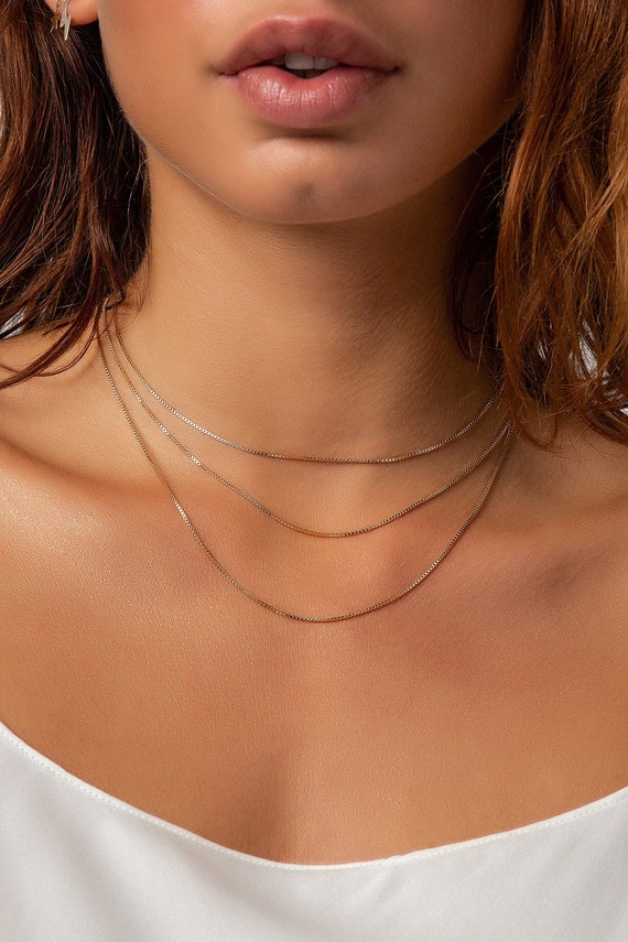 Necklace box deals chain