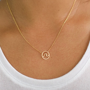 Wave Necklace | Gold Necklace | Beach Necklace | Gold Wave | Dainty Necklace | Bachelorette Party Favors | Bridesmaid Gift