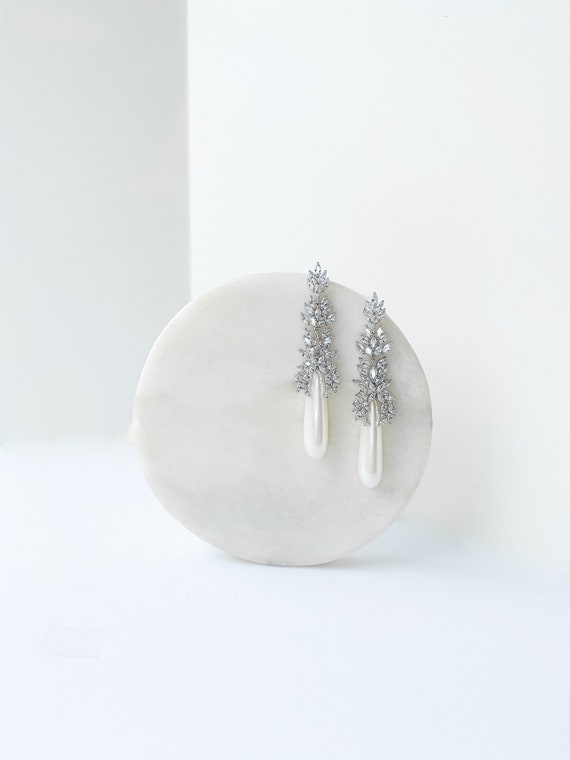 1 Pair Sterling Silver White Bow Swarovski Crystal w/ CZ Dangle Earrings
