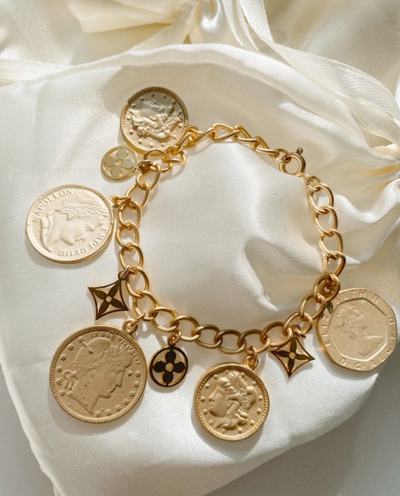 Coin Charm Bracelet, Coin Necklace, Coin Collection, Coin Pendant, Currency Coin  Bracelet, Vintage Coin Bracelet, Vintage Jewelry, Money - Etsy | Travel charm  bracelet, Charm bracelet, Coin charm bracelet