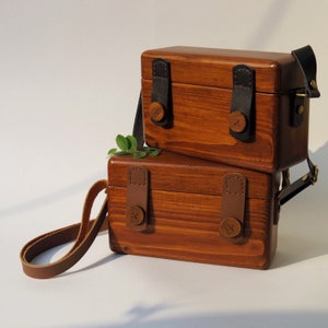 WT wooden bag twin button