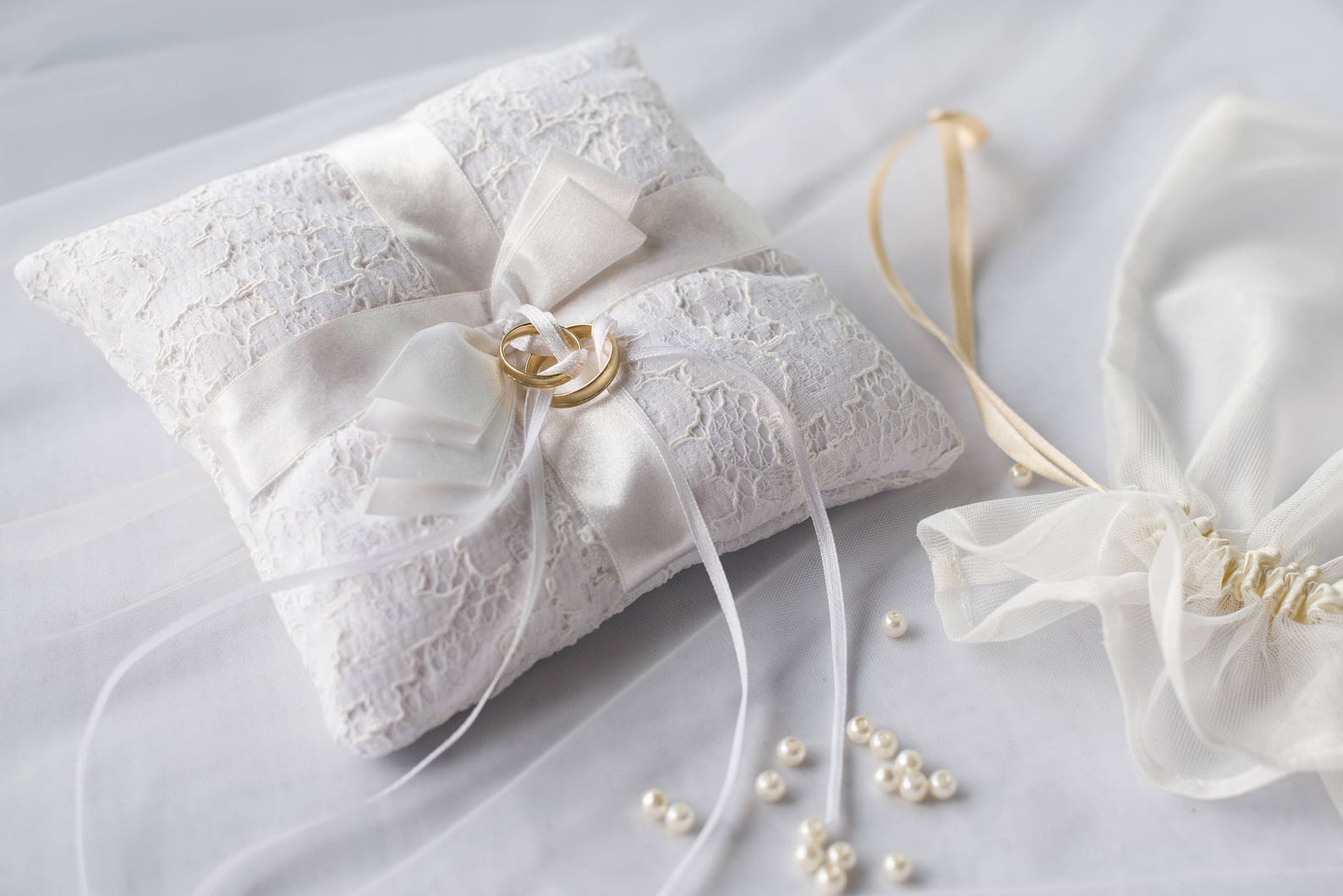 Wedding Ring Pillow / Ring Bearer Pillow / Ring Pillow With Etsy