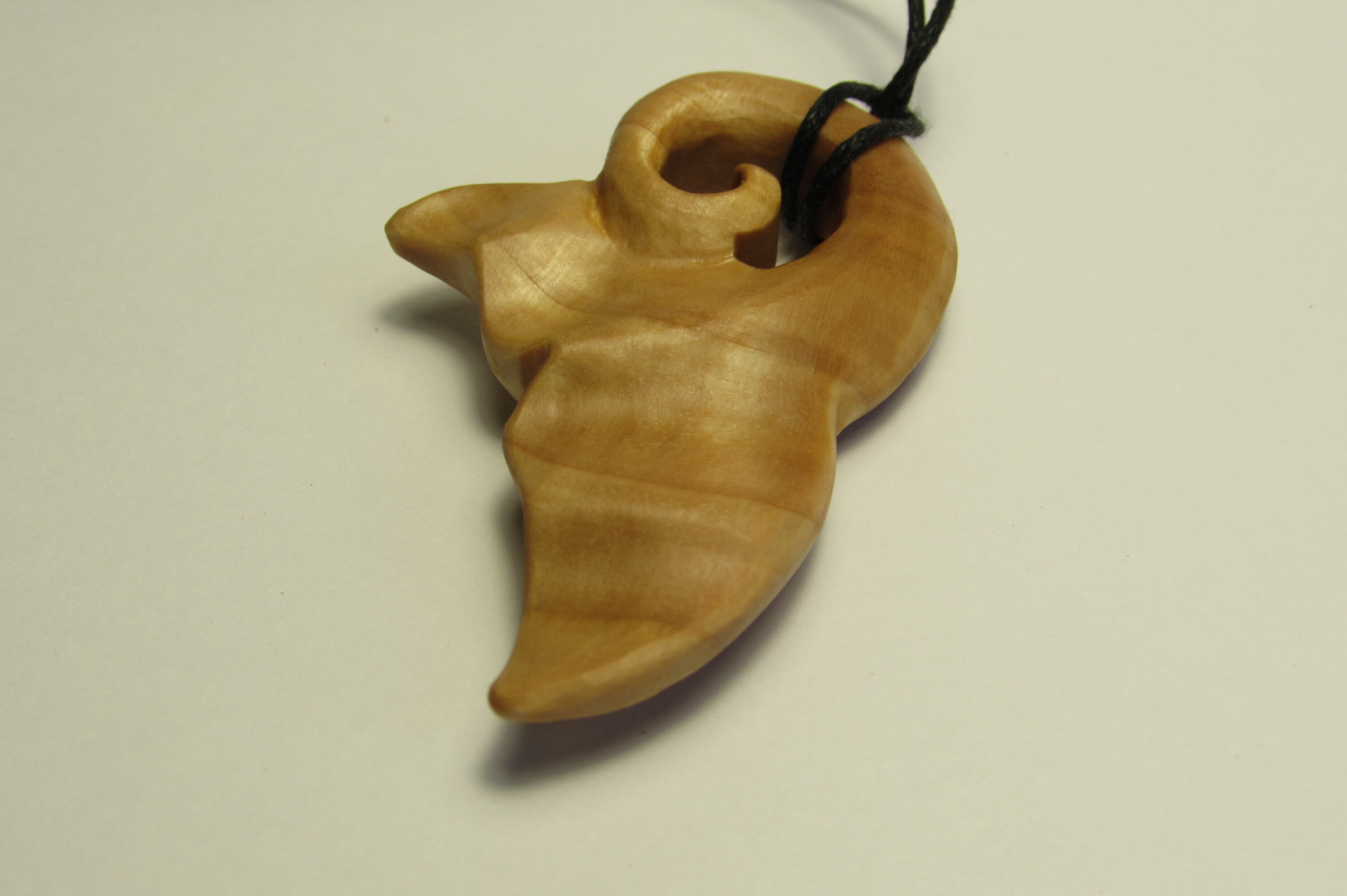 Wooden whale tail necklace Clearance
