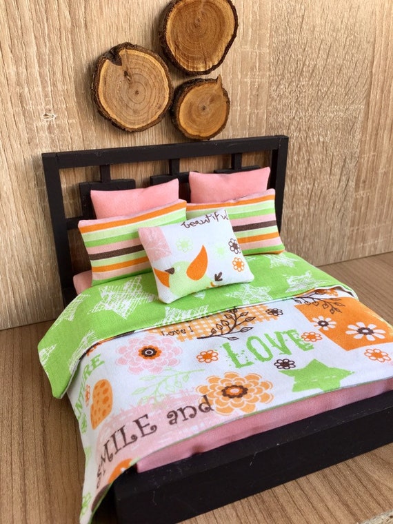 dolls bed linen