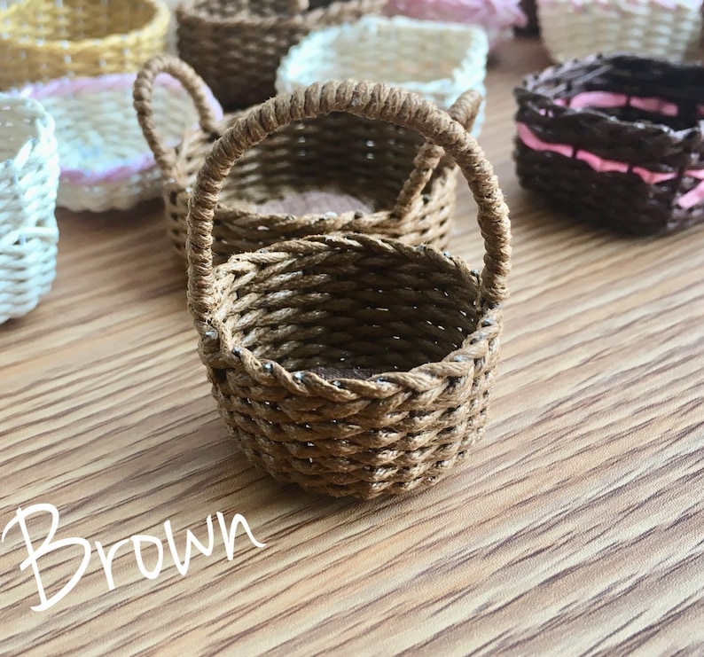 doll house Handmade. Basket wicker Miniature for dolls