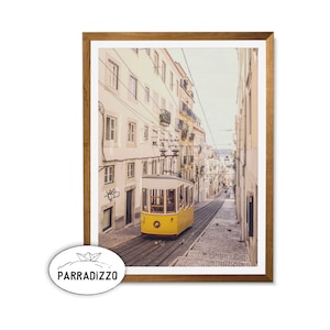 Lizbona Żółty Tram Cyfrowy Wydruk, Lizbona Ulice Ścienne Sztuka Pobierz, Portugalia Architektura Fotografia, Lizbona Pastel Tram Duży Plakat