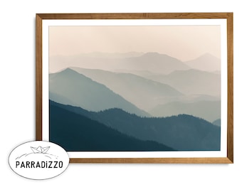 Impresión de paisaje de montaña brumosa: Arte mural minimalista (descarga digital)