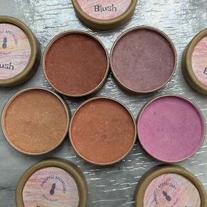 PRESSED POWDER BLUSH with Brush