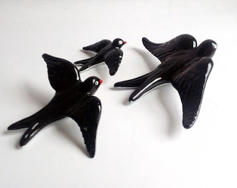 Set of Three Handmade Portuguese Traditional Ceramic Swallow of Different Sizes. Ceramic Wall Swallow. Tradicional Wall Decoration.