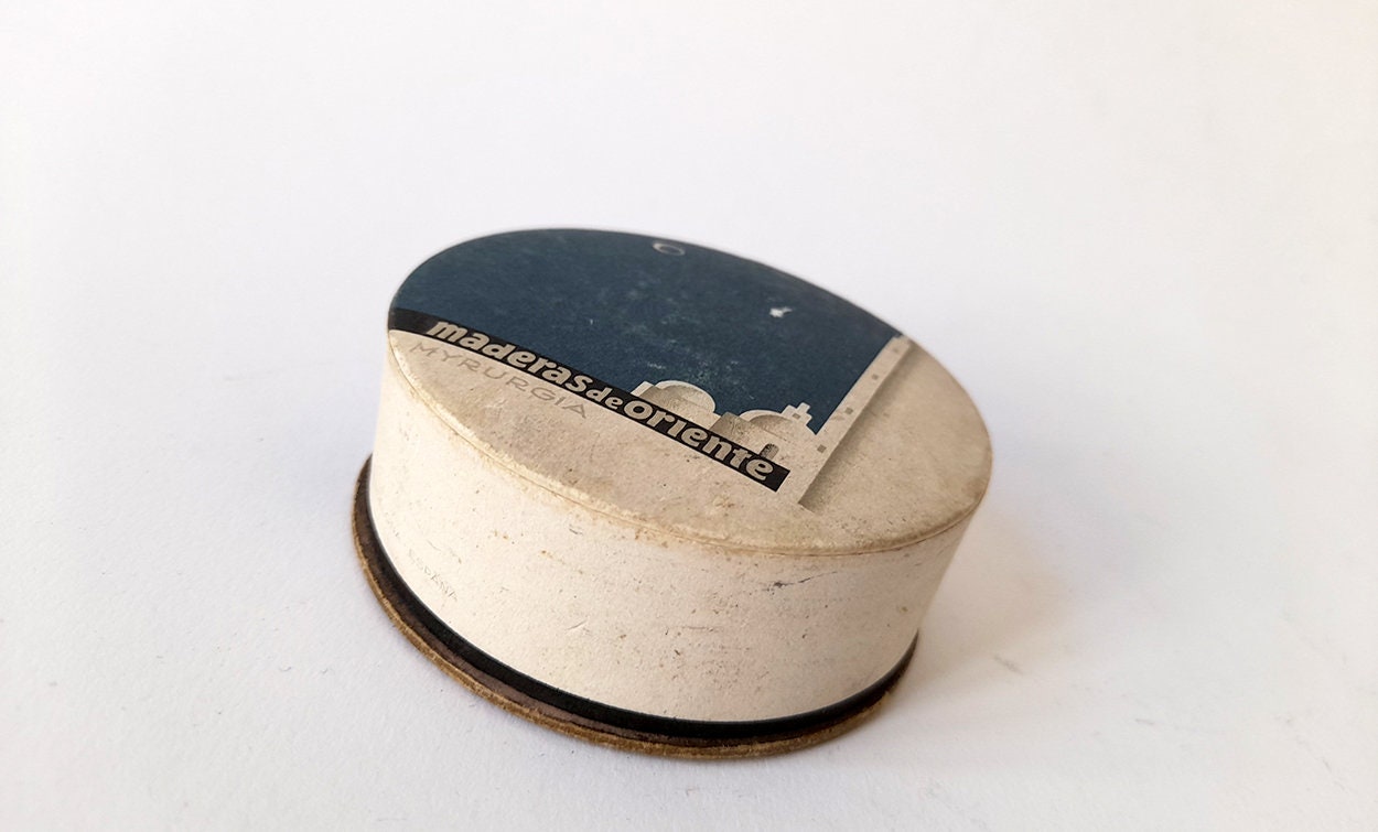 Vintage Maderas De Oriente Myrurgia Powder Box. Vintage Round Powder Box.  Vintage Collectible Powder Box. -  Finland
