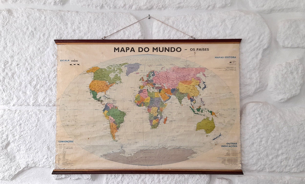 Mapa de Portugal color  Mapas de cidades e mapas do mundo para parede