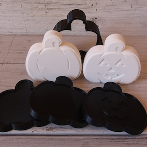 Pumpkin Bath Bomb Mold
