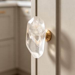 Schrankknopf aus weißem Kristall, Schubladengriff aus poliertem Quarz, Kommodengriff aus Messing, Möbelbeschläge aus Naturstein, Schrankgriff, 1er-Set