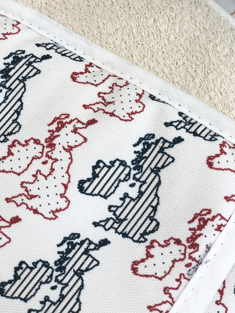 UK Maps Oven Glove