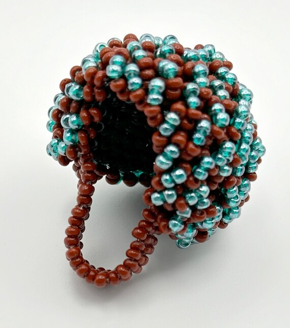 Completely brown and turquoise hand-beaded ring, … - image 2