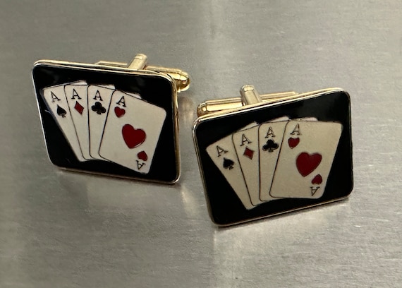 Poker Card Suits Las Vegas Casino Gambler Silver Gold Pattern iPad Case &  Skin for Sale by emkayhess