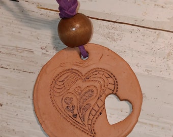 Flowers & Heart Cutout Clay Essential Oil Diffuser Hanging Stones, Terracotta, Home Fragrance, Closet or Car Freshener (Oil NOT included)