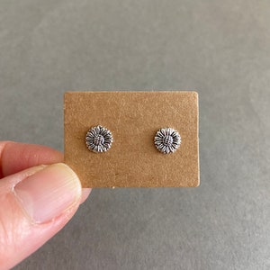 Silver Tiny Mini Sunflower Stud Earrings - Sterling Silver [ESV1033]