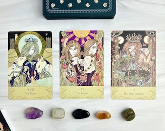 Universal Folk Tarot Tarot Deck | This oracle divination set has 78 oracle cards and guidebook