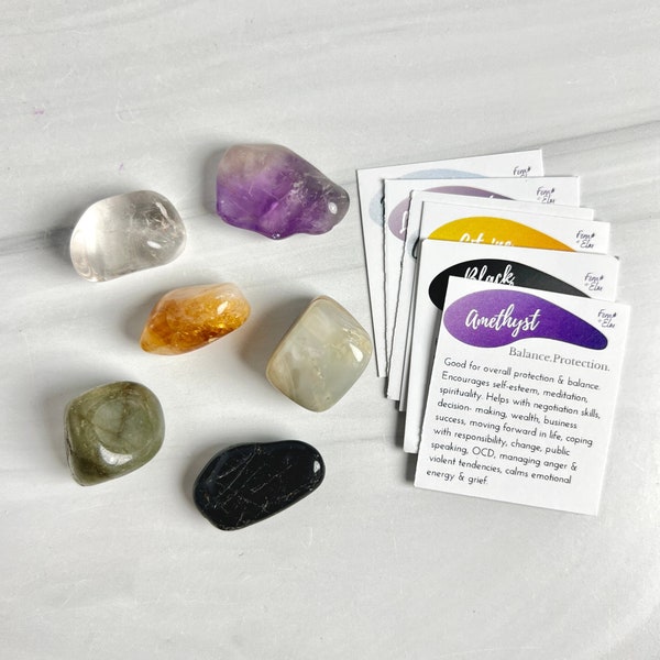 Divination crystal kit |  This healing crystal set assists you with tarot card, oracle card, and other divination readings