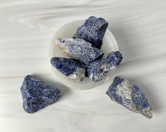 Sodalite raw crystals | Natural healing crystals work great for crystal grids, crystal decor, or crystal therapy